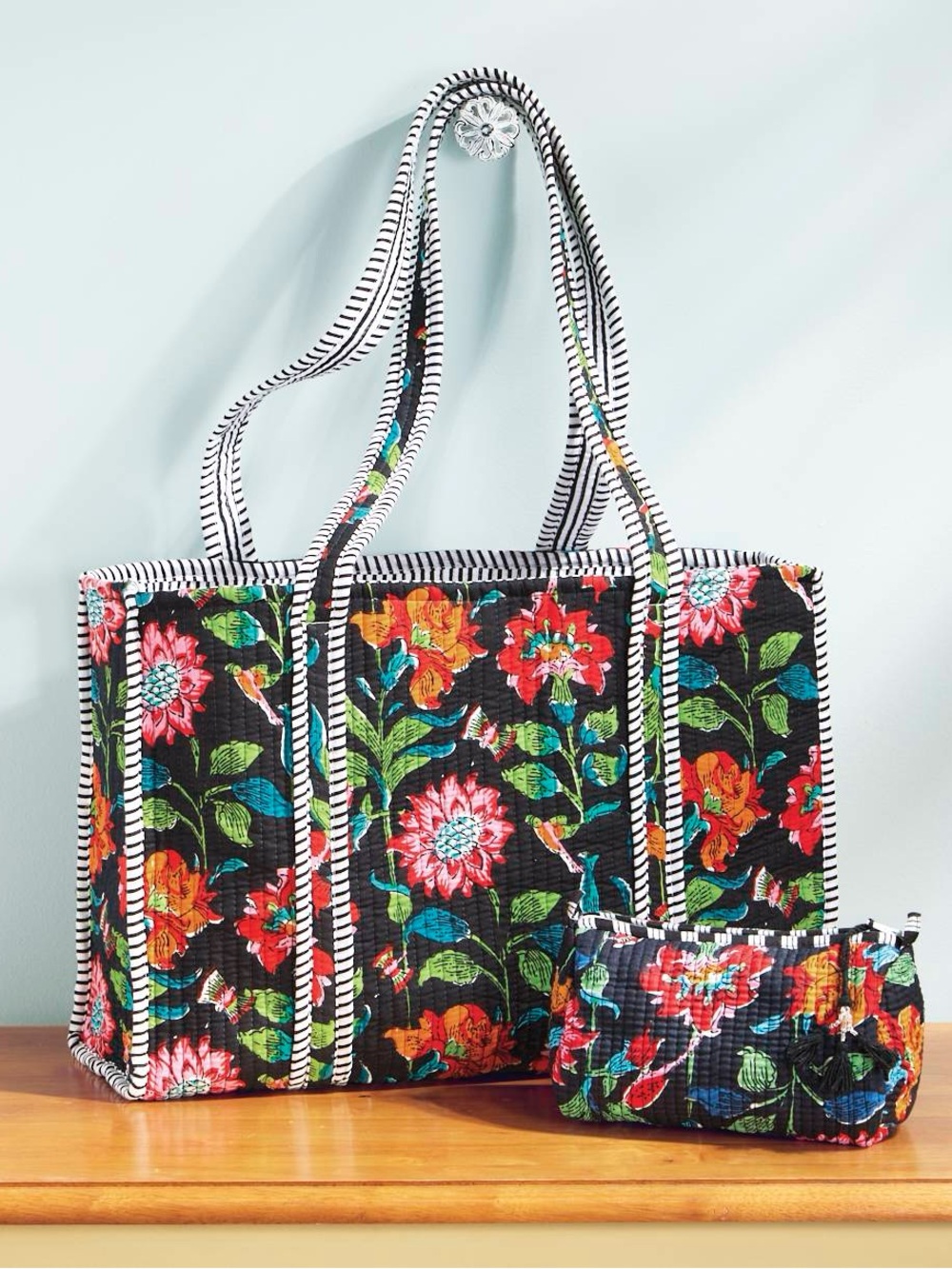 NWOT! LA SOUL Quilted Cotton Floral Tote with Matching Cosmetic Bag